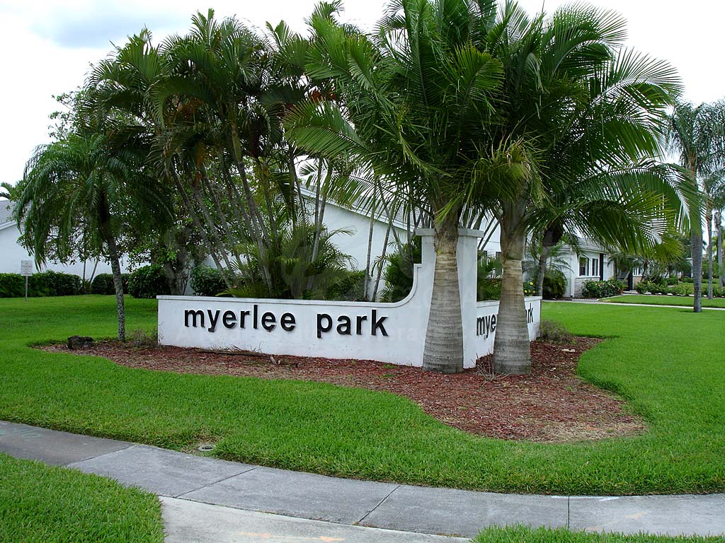 Myerlee Park Signage